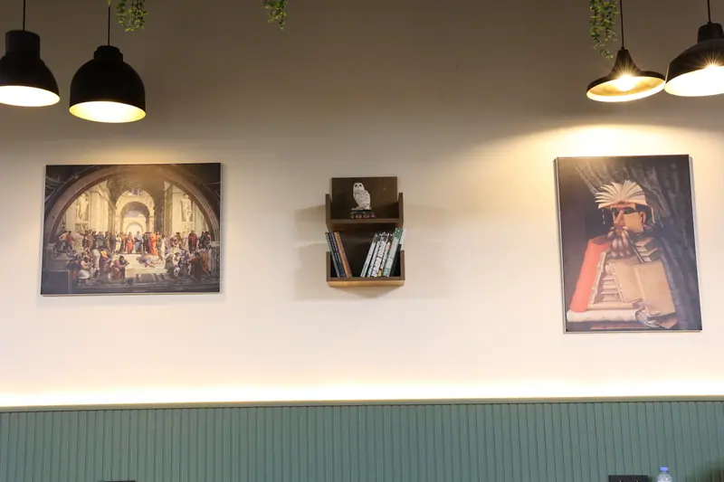 Baykuş Kafe Kütüphane’den bir kare